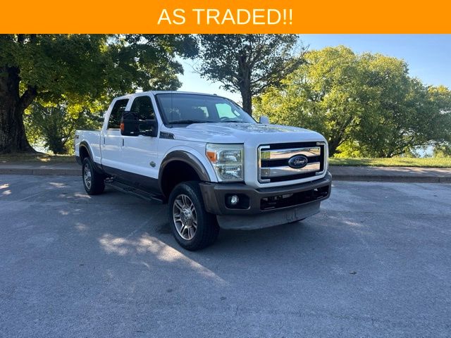 White Platinum Clearcoat Metallic 2015 Ford F-250 Super Duty Pickup Truck Four-Wheel Drive 6-Speed Automatic