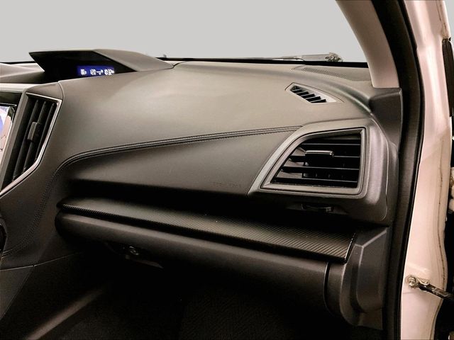 2017 Subaru Impreza 2.0i White at Subaru and VW of Moon Township