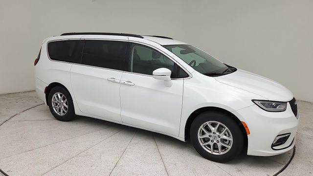 2022 Chrysler Pacifica Touring L - 6