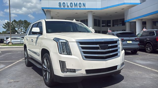 2015 Cadillac Escalade Luxury RWD