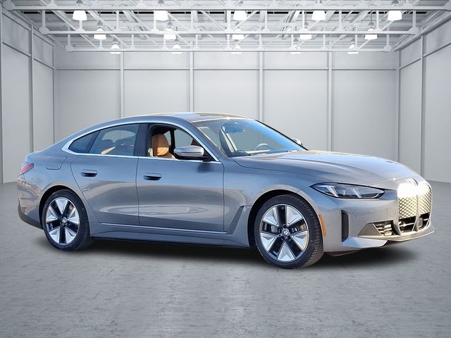 i4 xDrive40