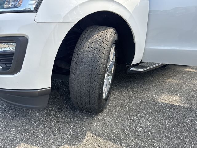Used 2020 White Ford XLT image 33