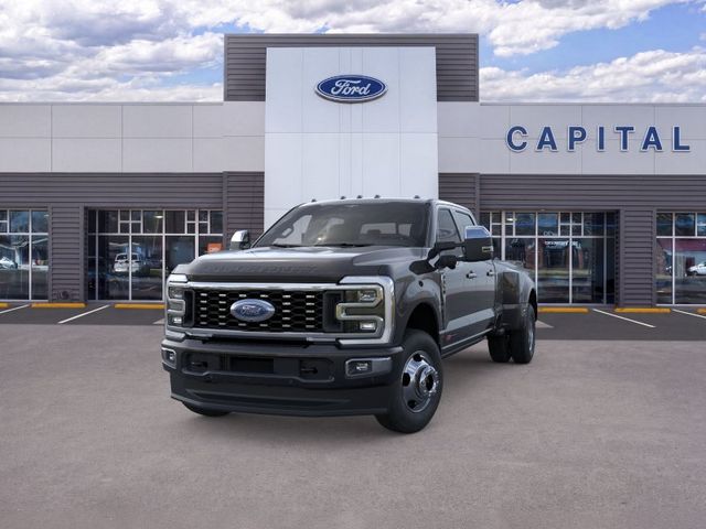 New 2026 Black Ford Platinum image 2