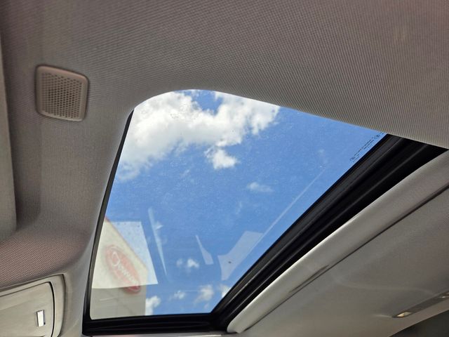 Certified Used 2017 Silver GMC SLT image 6