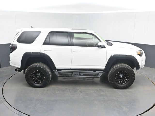 Used 2015 White Toyota SR5 Premium image 28