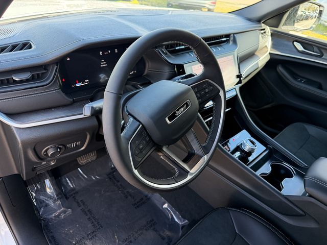 new 2026 Jeep Grand Cherokee car, priced at $36,535