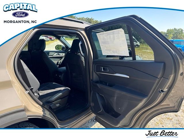 New 2027 Gray Ford Tremor image 15