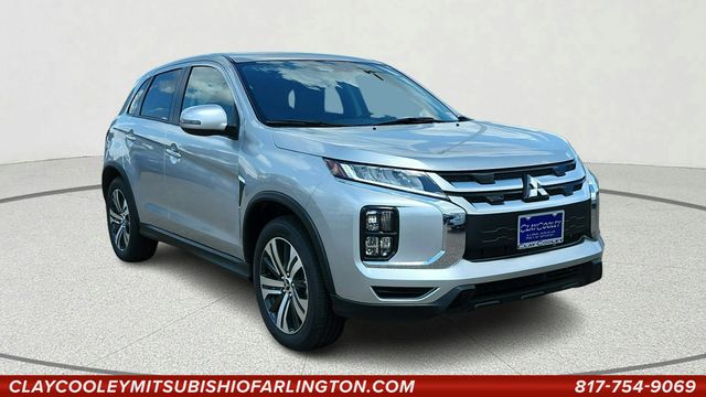 2026 Mitsubishi Outlander Sport 2.0 SE AWC CVT's photo