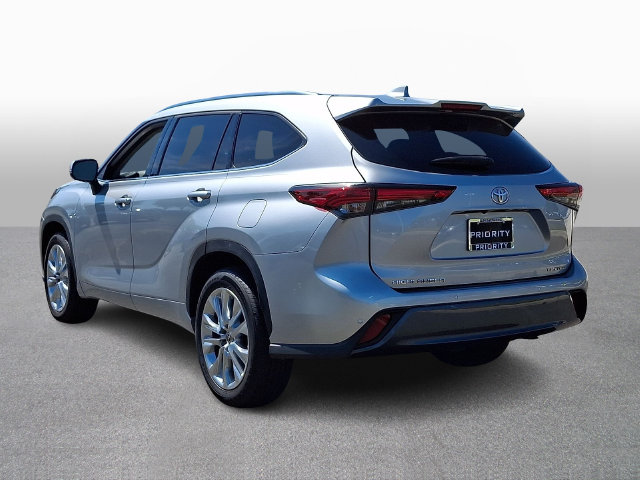 Used 2022 Toyota Highlander SUV