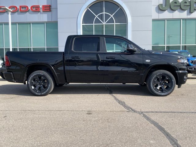 2026 Ram 1500 Big Horn/Lone Star - Diamond Black Crystal Pearlcoat exterior view 4