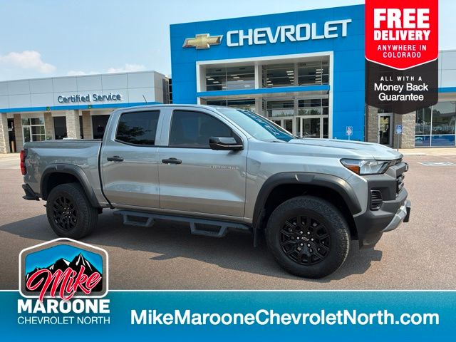 Sterling Gray Metallic 2024 Chevrolet Colorado Pickup Truck Four-Wheel Drive 8-Speed Automatic