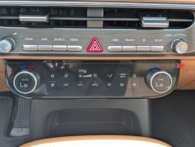 2026 Hyundai Palisade Calligraphy White at Baytown Hyundai