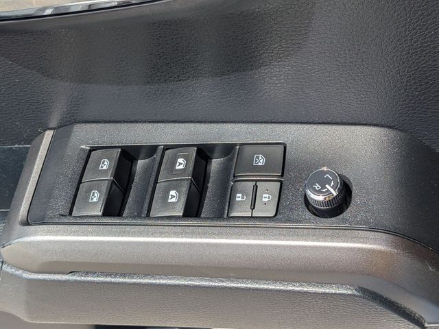 2018 Toyota Tacoma - Image 15