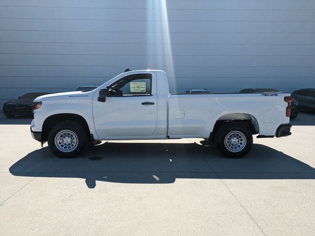 2025 Chevrolet Silverado 1500 WT photo