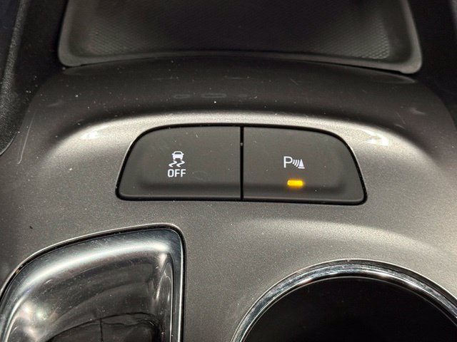 Used 2025 Gray Chevrolet LT image 28