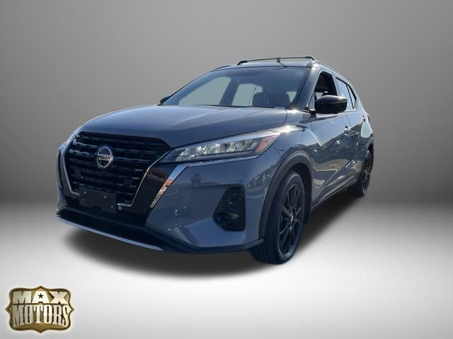 2021 Nissan Kicks SR 3