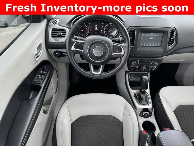 2020 Jeep Compass Latitude Silver at Texan Dodge Chrysler Jeep Ram