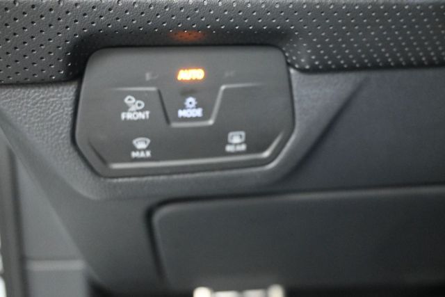 Used 2024 Volkswagen Atlas SUV