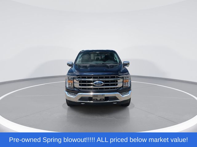 Used 2022 Blue Metallic Ford Lariat image 3
