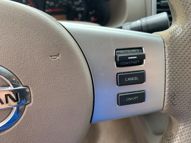 2016 Nissan Frontier SV photo