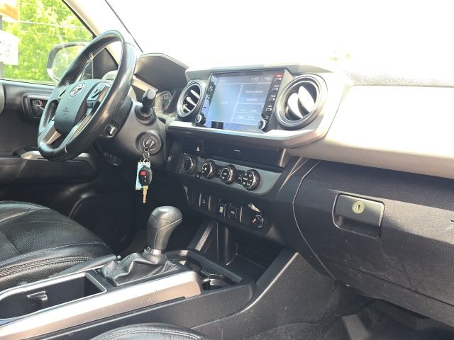 2020 Toyota Tacoma SR5:168493A