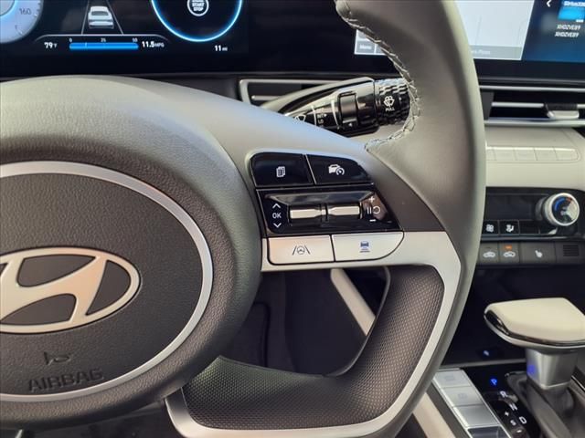 2025 Hyundai Elantra Limited photo