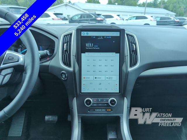 2024 Ford Edge SEL 16