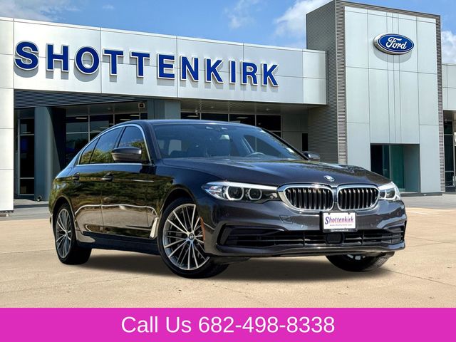 Gray (Dark Graphite) 2019 BMW 5 Series Sedan Rear-Wheel Drive 8-Speed Automatic