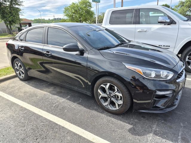 Aurora Black Pearl 2021 Kia Forte LXS FWD Sedan Front-Wheel Drive Continuously Variable Transmission