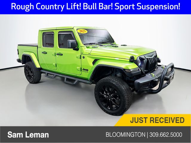Mojito 2025 Jeep Gladiator NightHawk Crew Cab 4WD Pickup Truck Four-Wheel Drive 8-Speed Automatic
