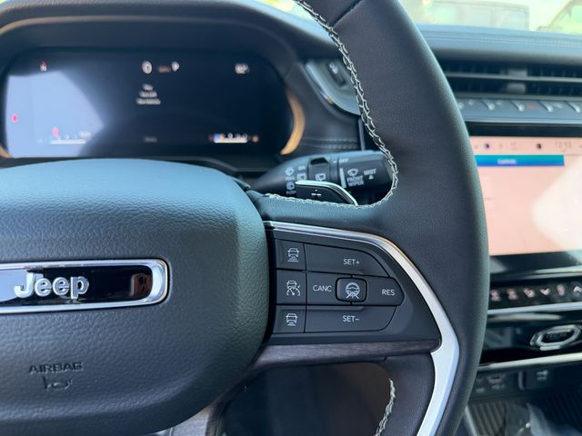 new 2026 Jeep Grand Cherokee car, priced at $37,525