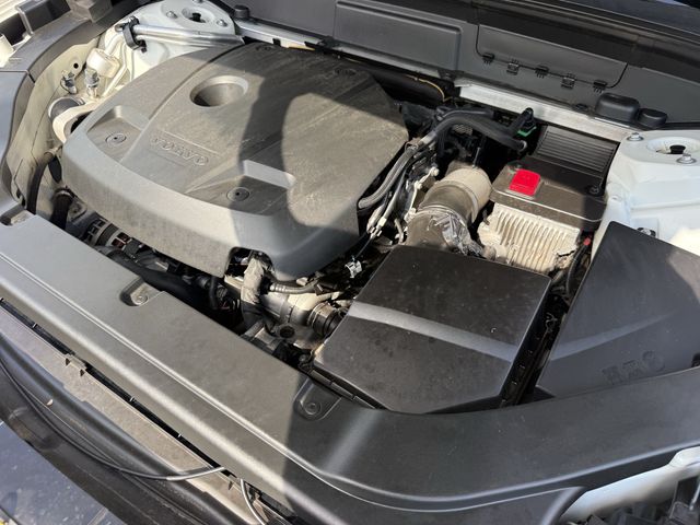 2021 Volvo XC60 T5 Momentum White at Joe Myers Mazda Kia