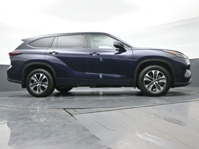 2024 Toyota Highlander XLE 40