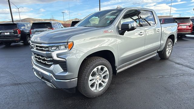 2025 Chevrolet Silverado 1500 LTZ 7