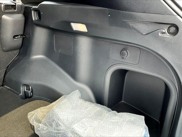 2023 Toyota RAV4 XSE - Photo 29