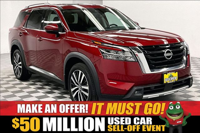 2025 Nissan Pathfinder Platinum 4WD