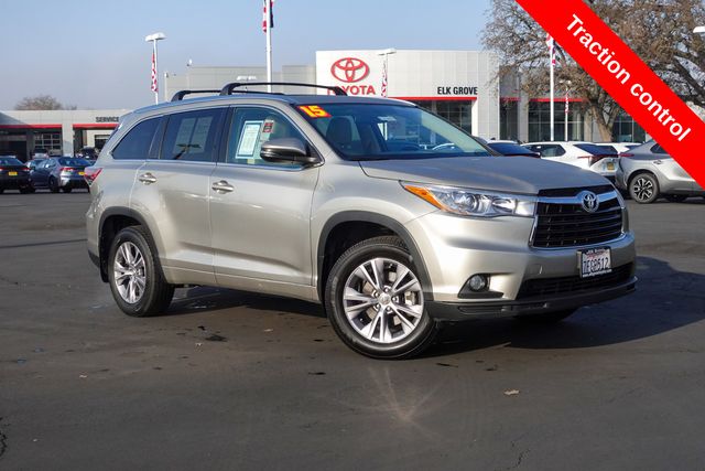 used 2015 Toyota Highlander car, priced at $15,955
