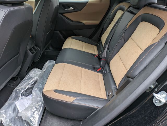 2025 Chevrolet Equinox ACTIV photo