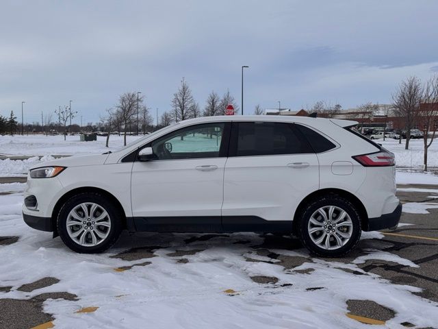 2023 Ford Edge Titanium