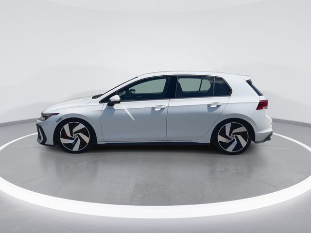 Used 2025  Volkswagen 2.0T S image 5