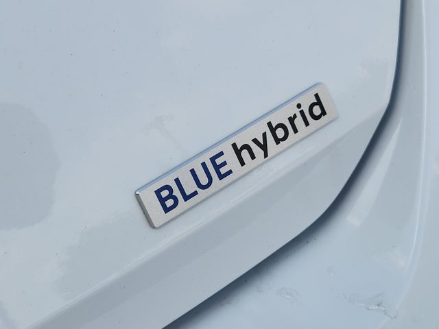 Used 2025 Hyundai Elantra Hybrid Sedan