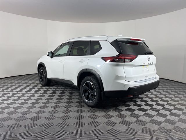 2024 Nissan Rogue SV 8