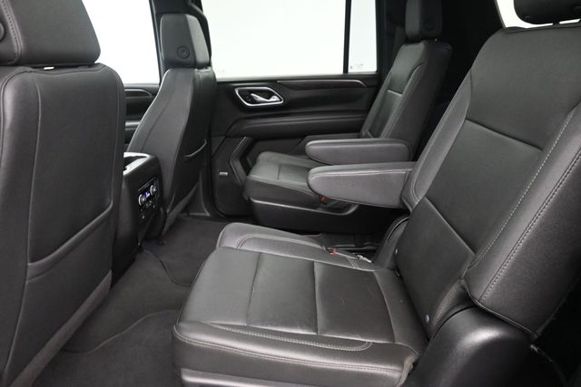 Used 2023 Gray Chevrolet Z71 image 18