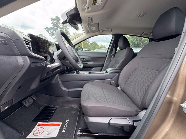 New 2027 Nissan Kicks SUV