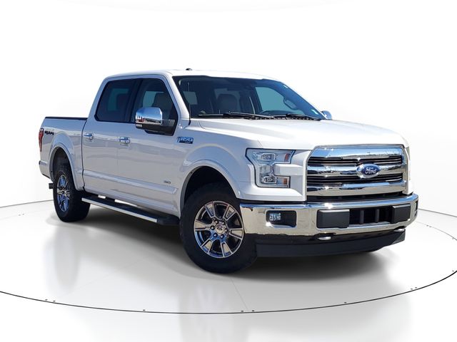 White Platinum Clearcoat Metallic 2016 Ford F-150 Lariat SuperCrew 4WD Pickup Truck Four-Wheel Drive 6-Speed Automatic