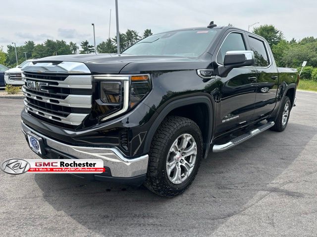 Onyx Black 2022 GMC Sierra 1500 Pickup Truck Four-Wheel Drive Automatic