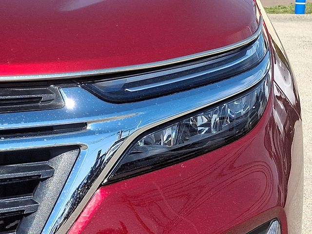 used 2024 Chevrolet Equinox car, priced at $24,292