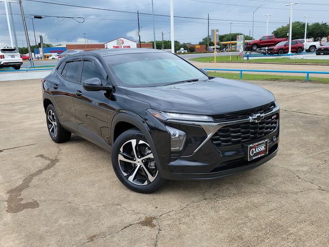 Mosaic Black Metallic 2024 Chevrolet Trax RS with 1RS FWD SUV / Crossover Front-Wheel Drive 6-Speed Automatic