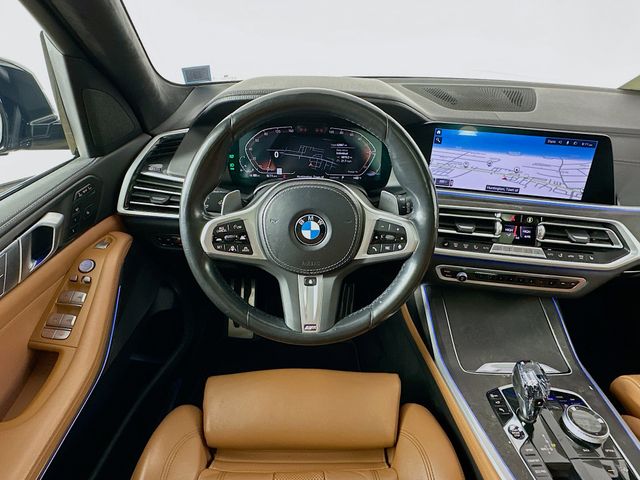 2022 BMW X7 xDrive40i 11