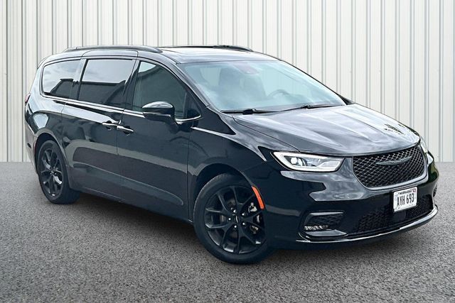 Diamond Black Crystal Pearlcoat 2025 Chrysler Pacifica Limited FWD Minivan Front-Wheel Drive 9-Speed Automatic